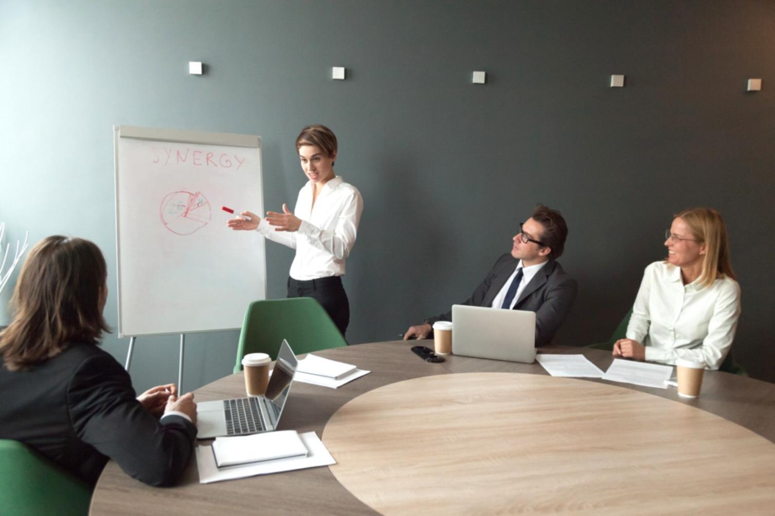 Analyse financière moderne avec graphiques et données